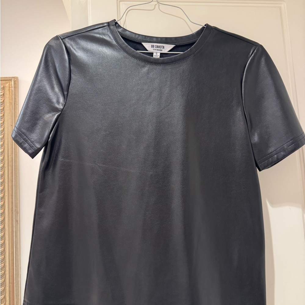 BB Dakota Black Faux Leather Short Sleeve Tee